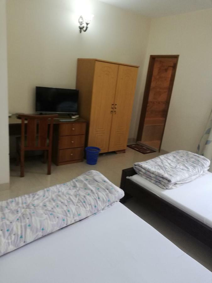 Ambrosia Guest House ダッカ エクステリア 写真