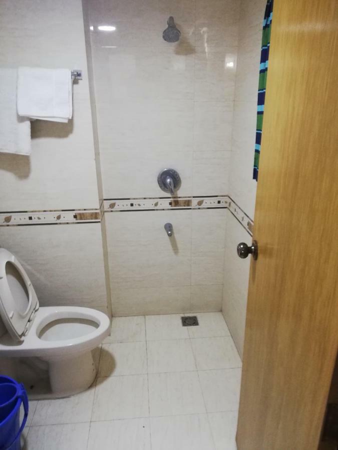 Ambrosia Guest House ダッカ エクステリア 写真