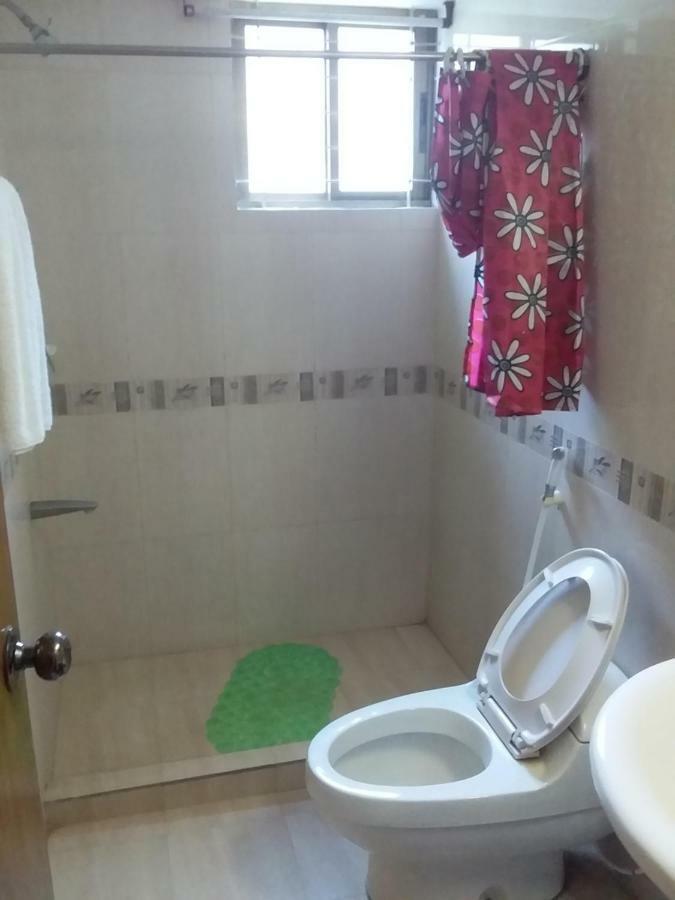 Ambrosia Guest House ダッカ エクステリア 写真