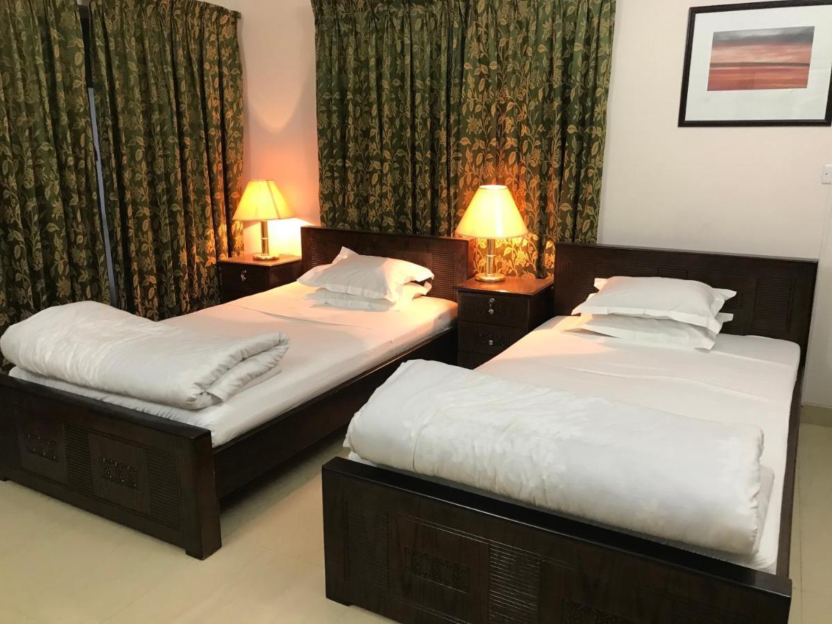 Ambrosia Guest House ダッカ エクステリア 写真